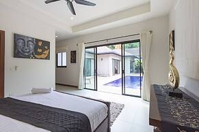 Luxury Villa Onyx Nai Harn Beach