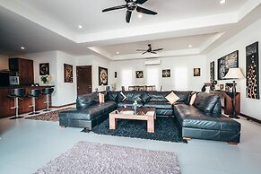 Luxury Villa Onyx Nai Harn Beach