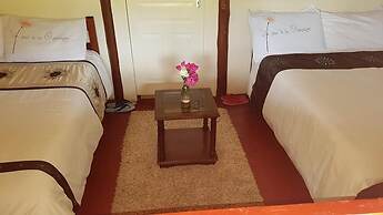 The Great Circle Lodge - Hostel