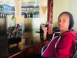 The Great Circle Lodge - Hostel