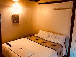 The Great Circle Lodge - Hostel