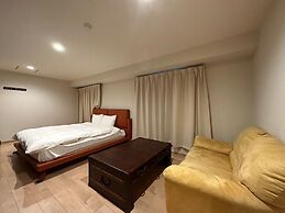 Shimanouchi Luxury Apartment