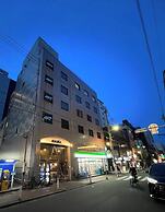 Shimanouchi Luxury Apartment