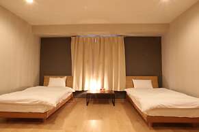 Shimanouchi Luxury Apartment