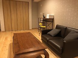 Shimanouchi Luxury Apartment