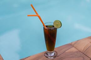 Five Rose Siem Reap Hostel