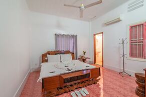 Five Rose Siem Reap Hostel