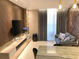 Gold Coast PIK Sea View Apartments by LongeSuites