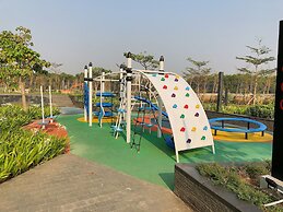 Gold Coast PIK Sea View Apartments by LongeSuites