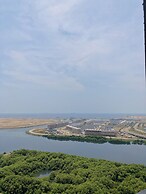 Gold Coast PIK Sea View Apartments by LongeSuites