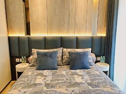 Gold Coast PIK Sea View Apartments by LongeSuites