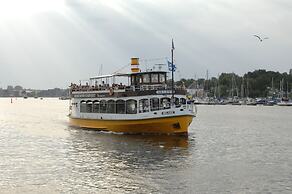 Hotel Pension Zum Alten Fährhaus