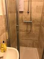 Two Bedroom Apartment Roath Park Cardiff