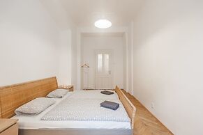 Central Apt with Netflix subscription