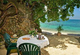 Bluefields Bay Villas