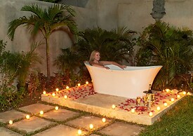 Bluefields Bay Villas