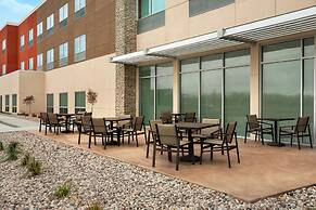 Holiday Inn Express & Suites Beaver Dam by IHG