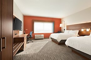 Holiday Inn Express & Suites Beaver Dam by IHG