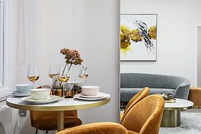 Billionaire Suites Kensington