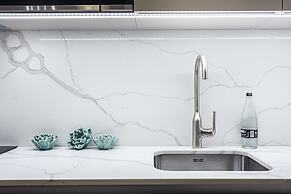 Billionaire Suites Kensington