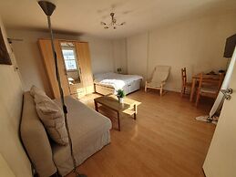 Billionaire Suites Kensington