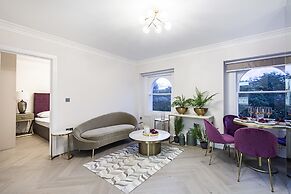 Billionaire Suites Kensington