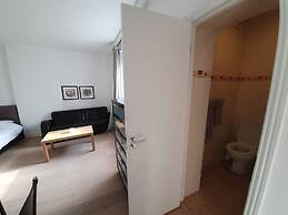 Billionaire Suites Kensington