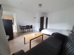 Billionaire Suites Kensington