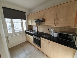 Billionaire Suites Kensington