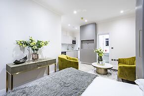 Billionaire Suites Kensington