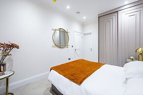 Billionaire Suites Kensington