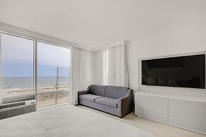 Beachwalk at Sea Bright