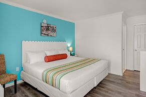 Beachwalk at Sea Bright