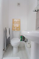 Calvin House Apartments