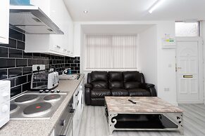 Calvin House Apartments