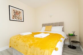 Calvin House Apartments