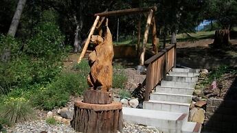 Yosemite Scenic Wonders  Cedar Mountain