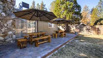 Scenic Wonders Lazy Bear Lodge 4 Bedroom