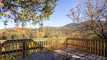 Scenic Wonders Lazy Bear Lodge 4 Bedroom