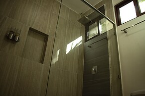 Poza Clara Sanctuary Hotel