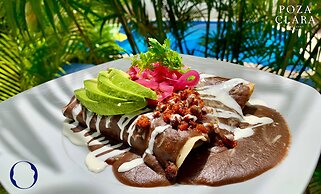 Poza Clara Sanctuary Hotel