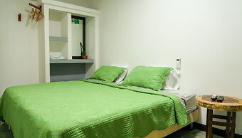 Hotel Hoja de Oro Corcovado