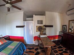 Casa Artista BnB Manzanillo