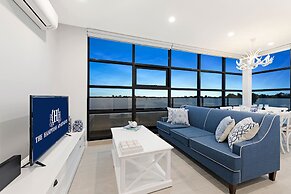 The Hamptons Apartments - St Kilda