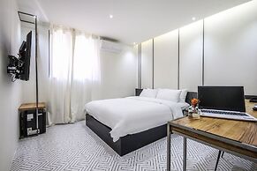 Hotel The Vizit Jeonju