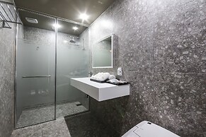 Hotel The Vizit Jeonju