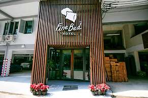 Fine Bed Hotel