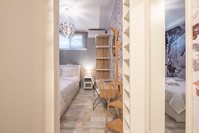 Welcoming Koukaki Home  by Cloudkeys