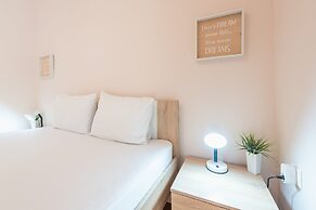 Stylish Acropolis Apartment  by Cloudkeys