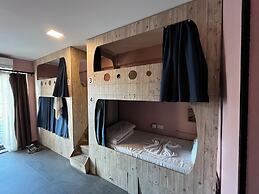 Archeo Hostel - Adults Only